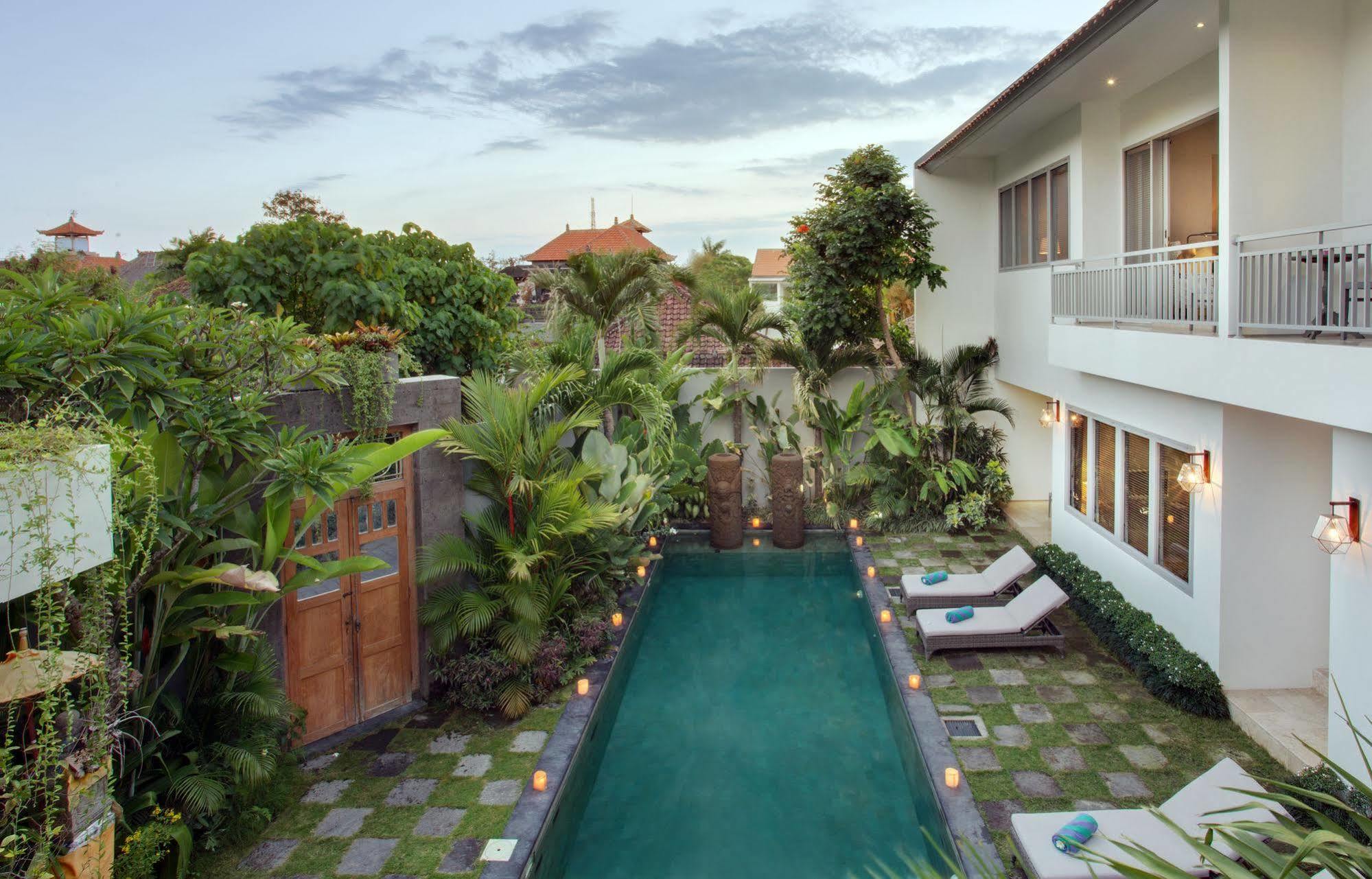 Room & Vespa 2 Seminyak Zewnętrze zdjęcie